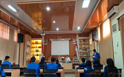 SMAN 2 Purwokerto Sambut 12 Mahasiswa UMP dalam Program PLP 1