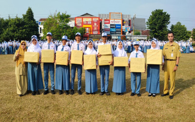 Semarak Pramuka! SMAN 2 Purwokerto Bagikan Hadiah Kejuaraan Penerimaan Calon Anggota Ambalan Garuda Shima Tahun Ajaran 2026/2027
