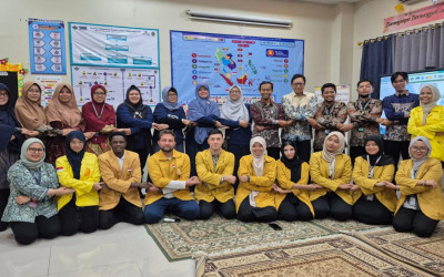 DARI PURWOKERTO UNTUK ASEAN: SMAN 2 PURWOKERTO RESMIKAN POJOK LITERASI ASEAN BERSAMA UI, UNSOED, DAN KEMENTERIAN LUAR NEGERI RI